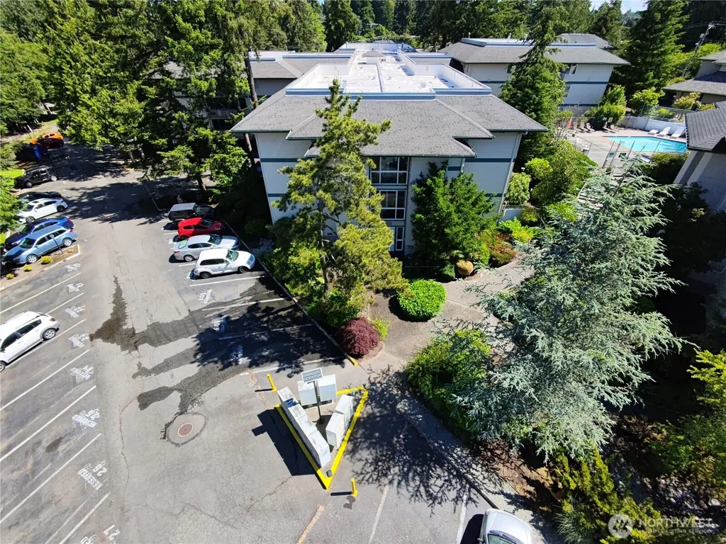 5620 200th Street SW Lynnwood WA 98036