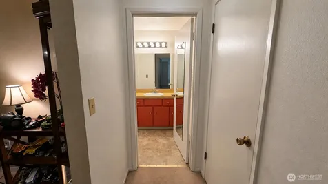5620 200th Street SW Lynnwood WA 98036
