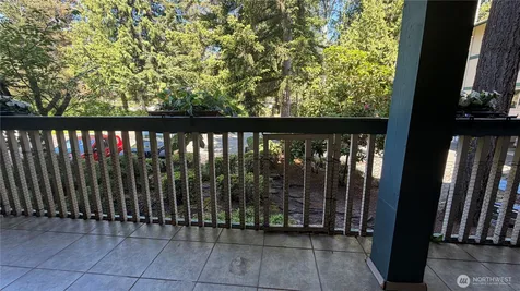 5620 200th Street SW Lynnwood WA 98036