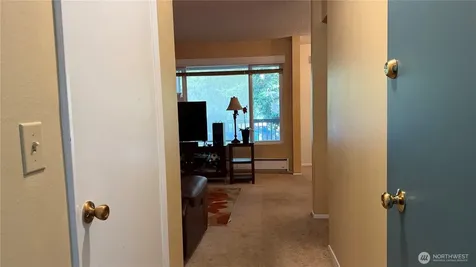 5620 200th Street SW Lynnwood WA 98036