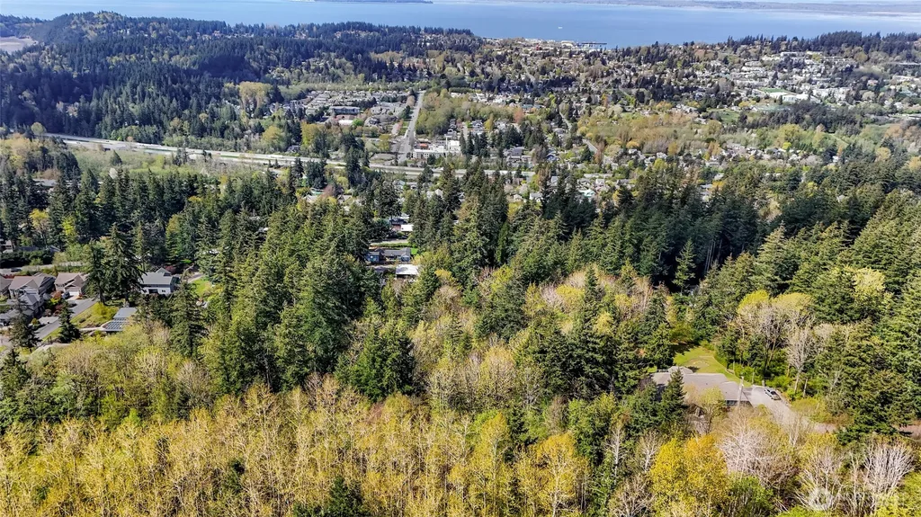 1800 40th Place Bellingham WA 98229