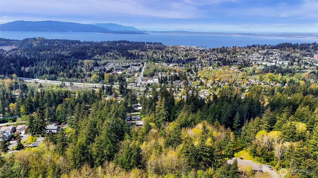 1800 40th Place Bellingham WA 98229