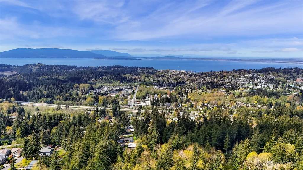1800 40th Place Bellingham WA 98229