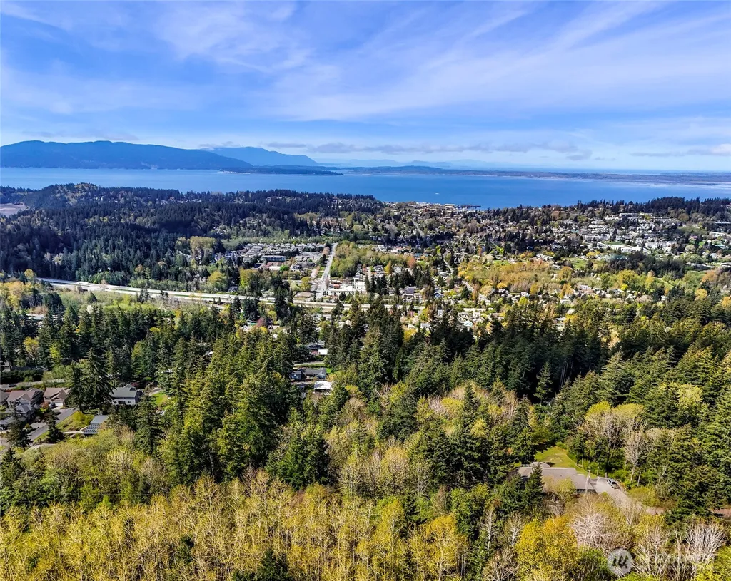 1800 40th Place Bellingham WA 98229