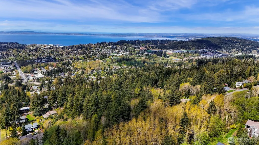 1800 40th Place Bellingham WA 98229