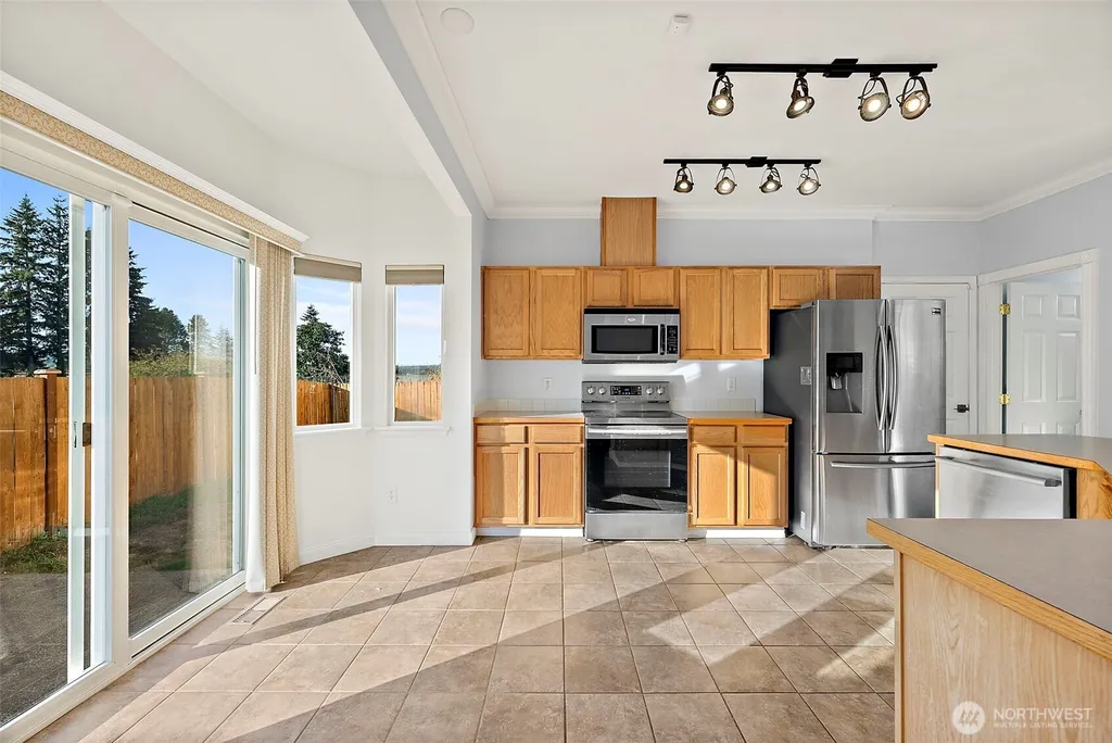 6549 Steamer Drive SE Lacey WA 98513