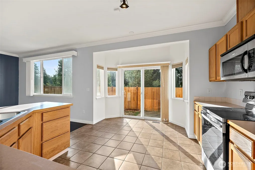 6549 Steamer Drive SE Lacey WA 98513