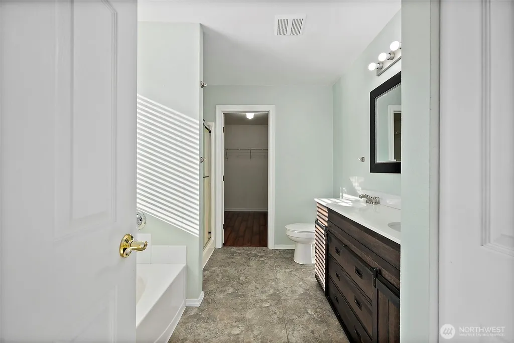 6549 Steamer Drive SE Lacey WA 98513