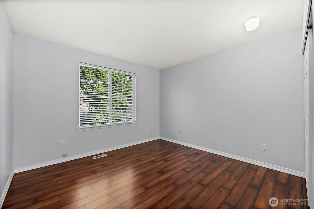 6549 Steamer Drive SE Lacey WA 98513