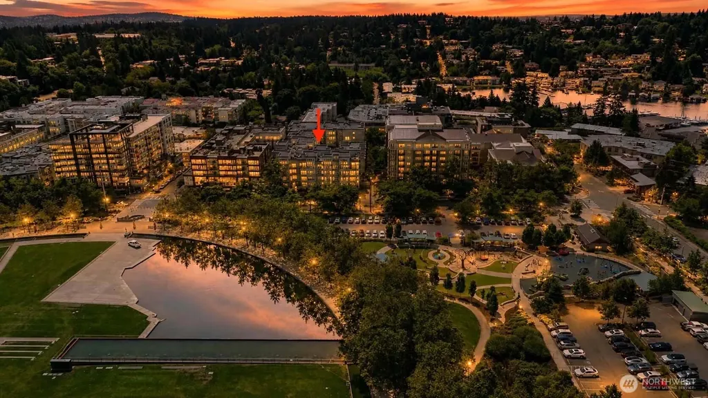 10045 NE 1st Street Bellevue WA 98004