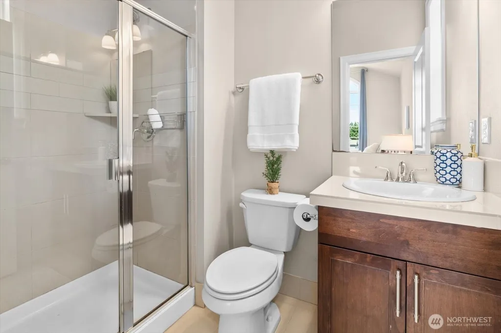 21355 NE 2nd Court Sammamish WA 98074