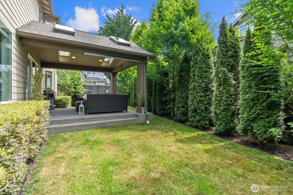 21355 NE 2nd Court Sammamish WA 98074