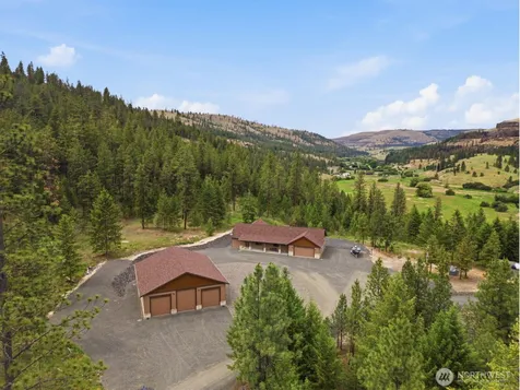 34951 Sharptail Lane Davenport WA 99122