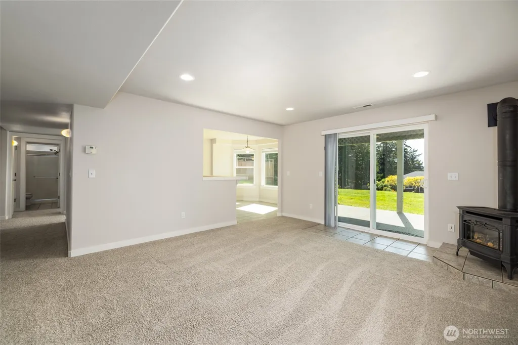 9924 Sunset Drive La Conner WA 98257