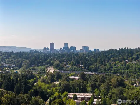 4545 Lake Washington Blvd NE Kirkland WA 98033