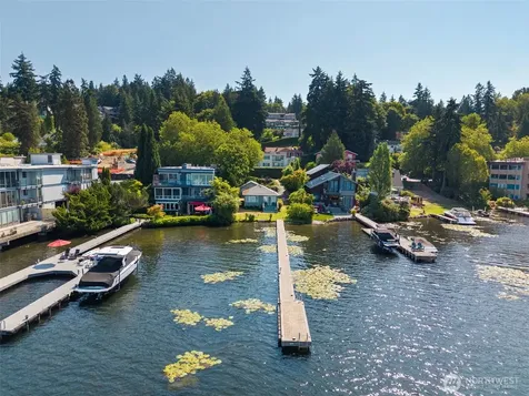 4545 Lake Washington Blvd NE Kirkland WA 98033