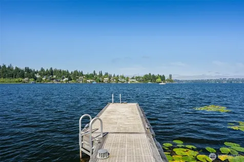 4545 Lake Washington Blvd NE Kirkland WA 98033