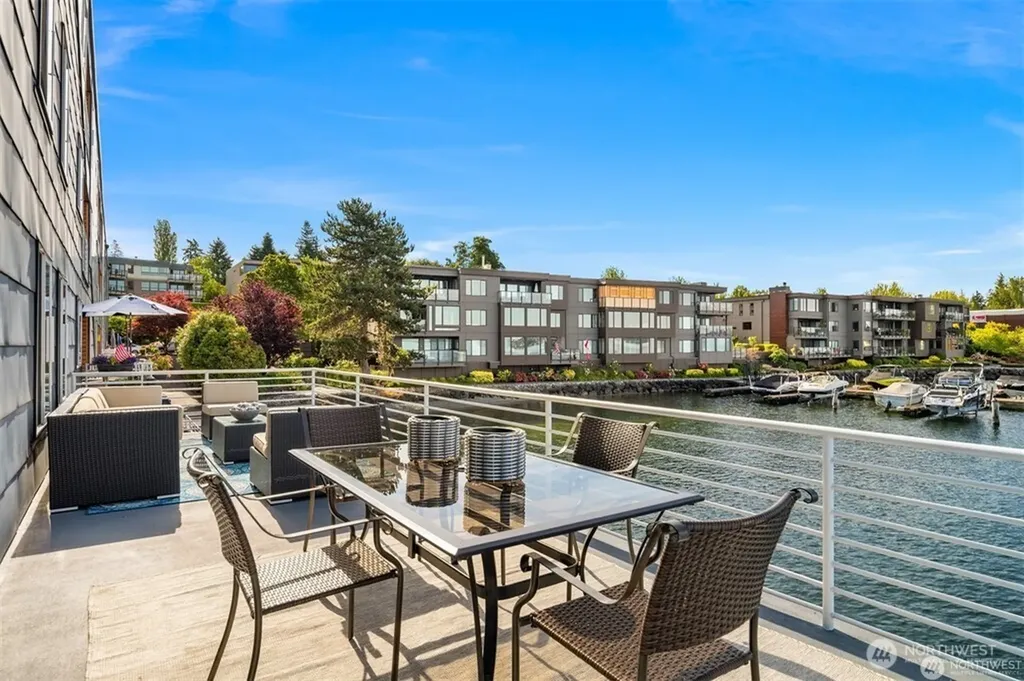 733 Lake Street S Kirkland WA 98033