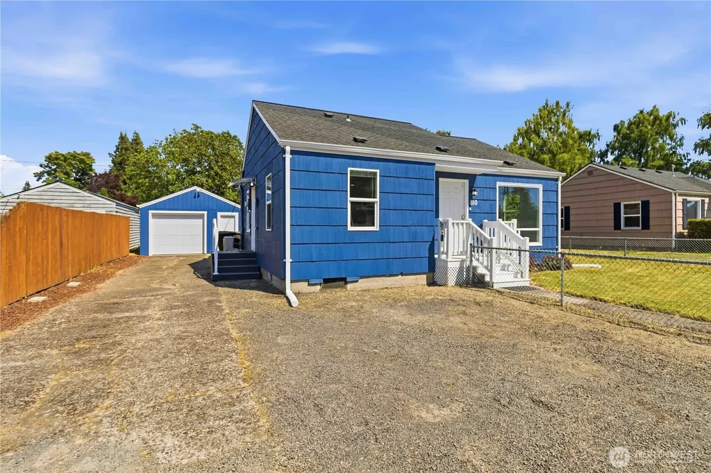 810 30th Avenue Longview WA 98632