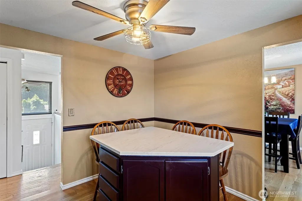 29712 S 39th Place Auburn WA 98001