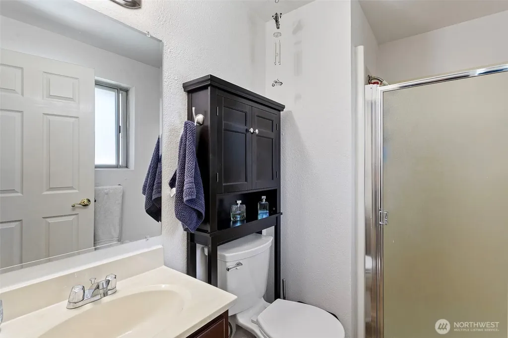 29712 S 39th Place Auburn WA 98001