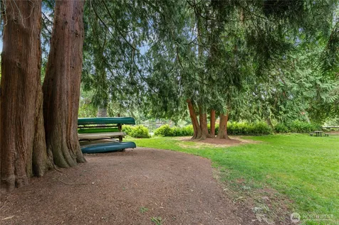 1132 N 198th Street Shoreline WA 98133