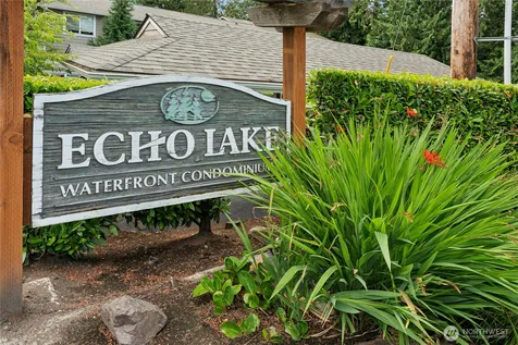 1132 N 198th Street Shoreline WA 98133