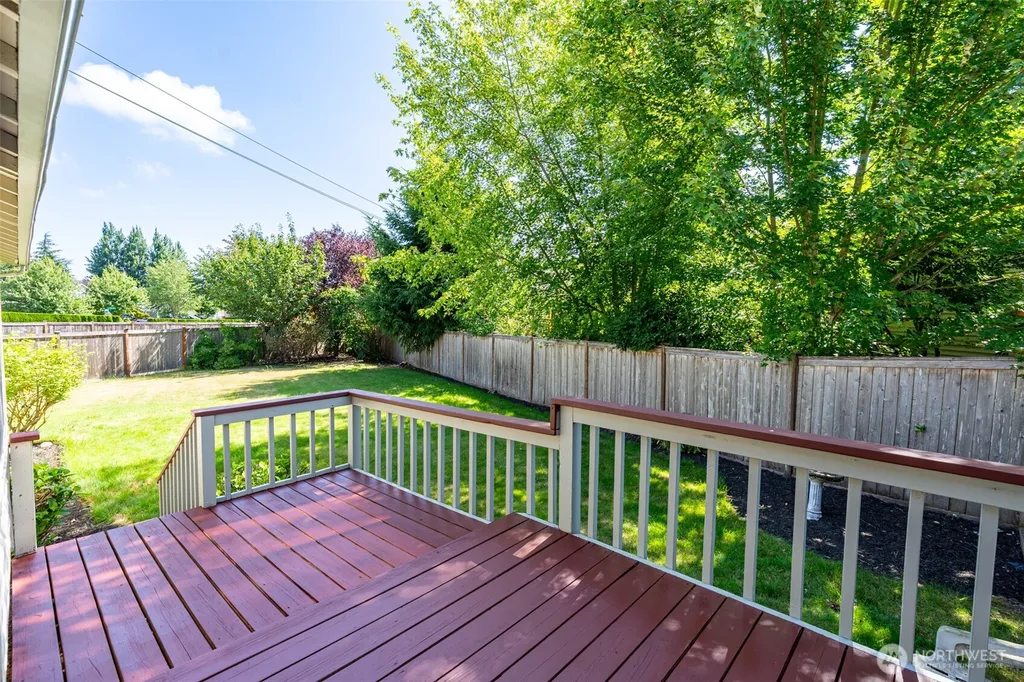 1010 SW 348th Place Federal Way WA 98023