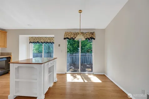 1010 SW 348th Place Federal Way WA 98023