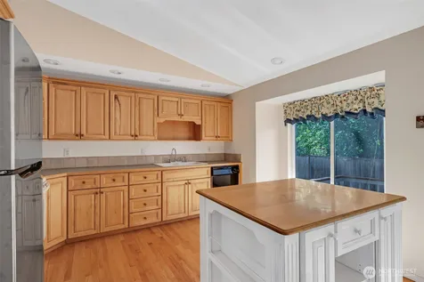 1010 SW 348th Place Federal Way WA 98023