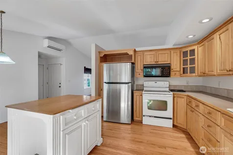 1010 SW 348th Place Federal Way WA 98023