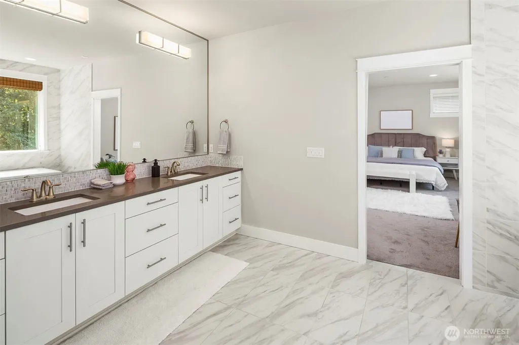 16307 81st Place NE Kenmore WA 98028