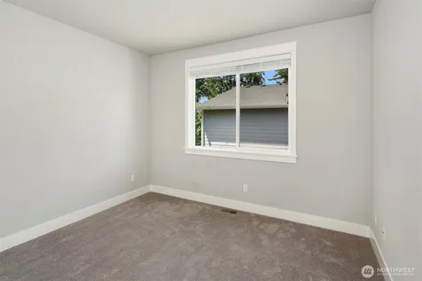 16307 81st Place NE Kenmore WA 98028