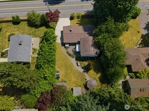 15621 84th Avenue NE Kenmore WA 98028