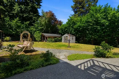 15621 84th Avenue NE Kenmore WA 98028