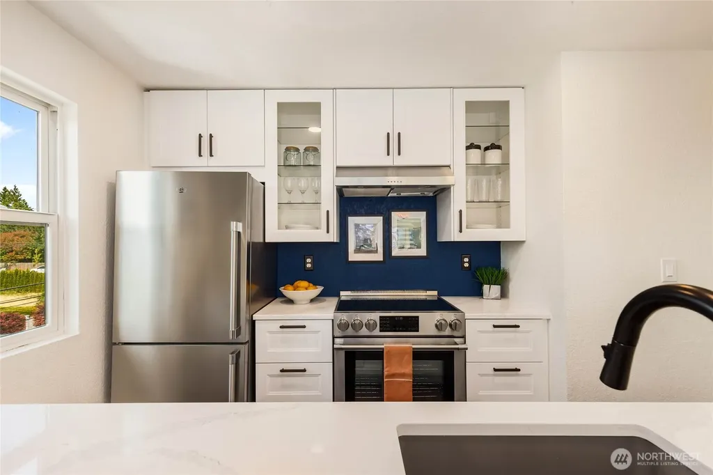 215 N 120th Street Seattle WA 98133