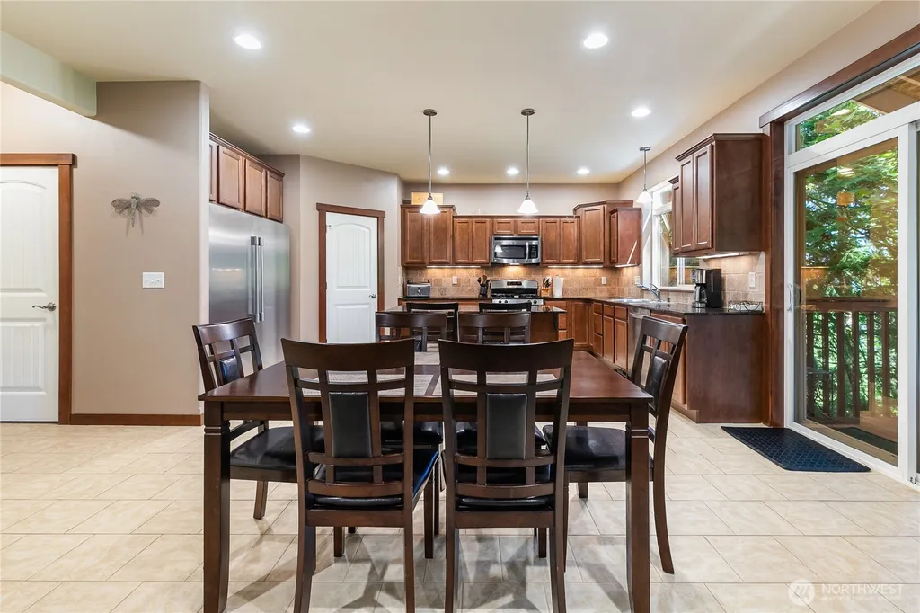 9 Jasper Ridge Lane Bellingham WA 98229