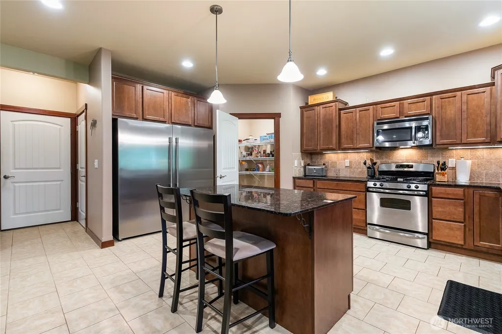 9 Jasper Ridge Lane Bellingham WA 98229