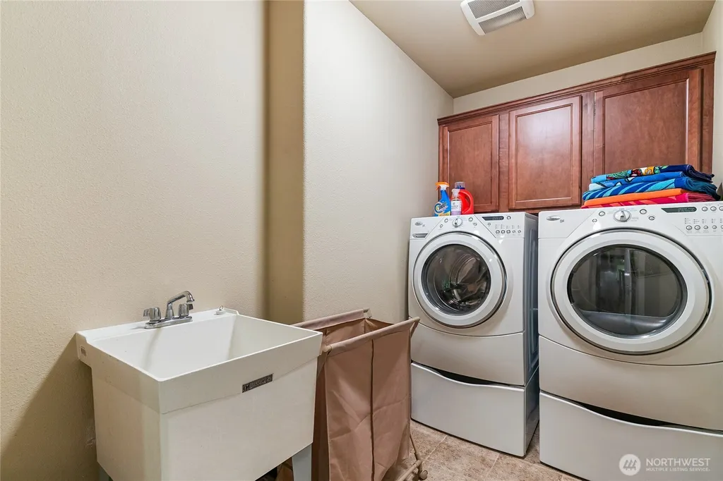 9 Jasper Ridge Lane Bellingham WA 98229