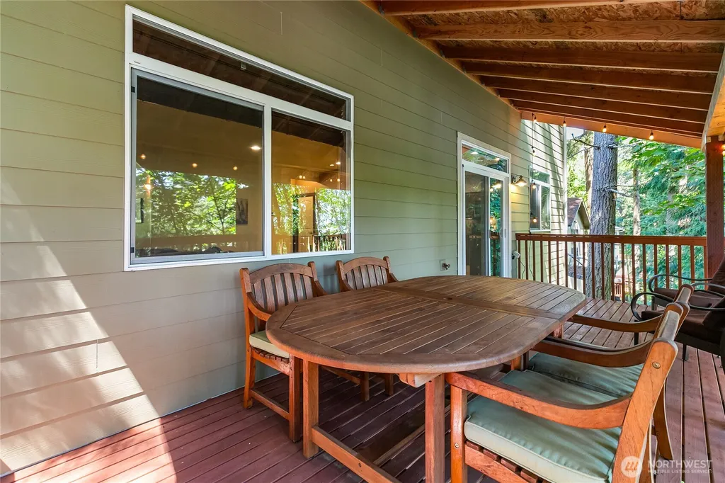 9 Jasper Ridge Lane Bellingham WA 98229