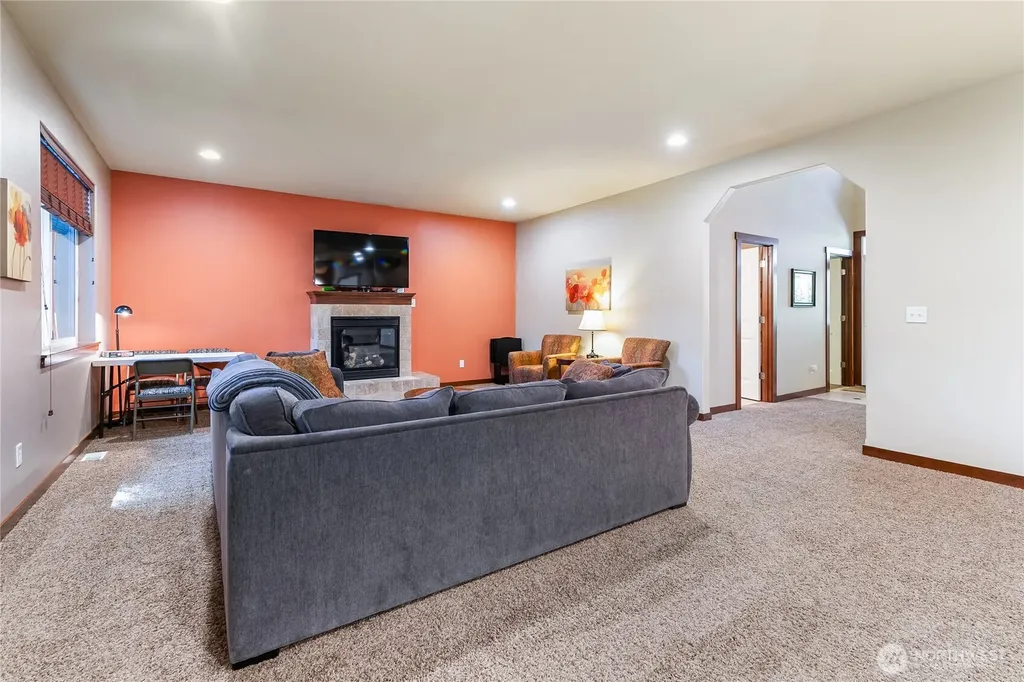 9 Jasper Ridge Lane Bellingham WA 98229