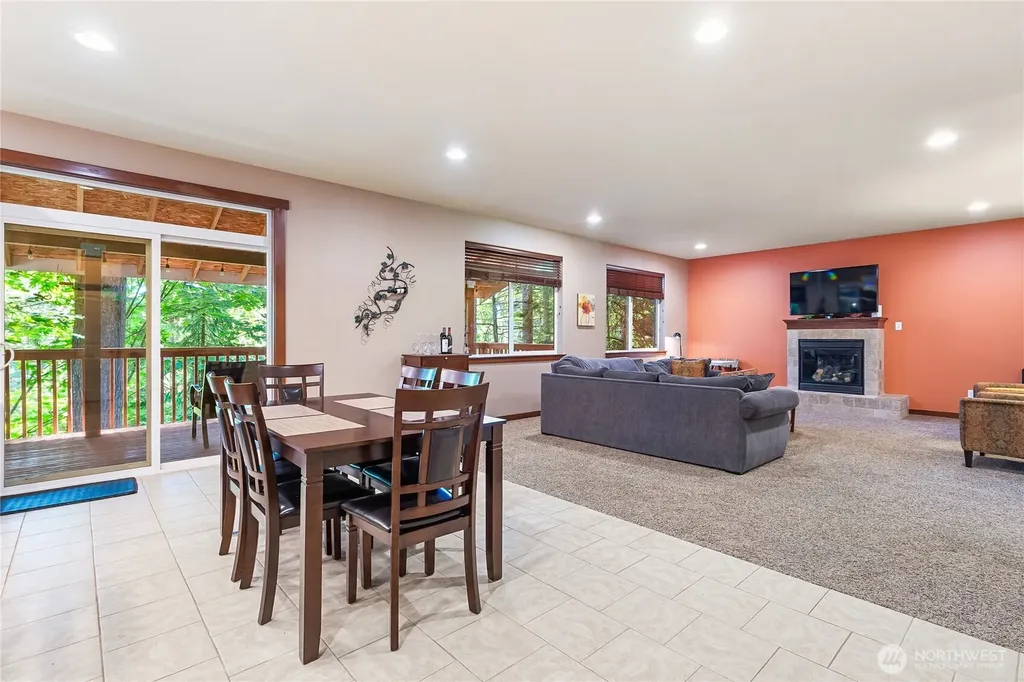 9 Jasper Ridge Lane Bellingham WA 98229