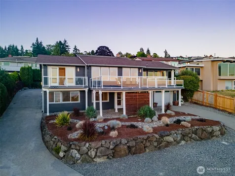 5829 Broadview Avenue NE Tacoma WA 98422
