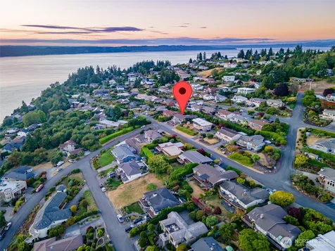 5829 Broadview Avenue NE Tacoma WA 98422