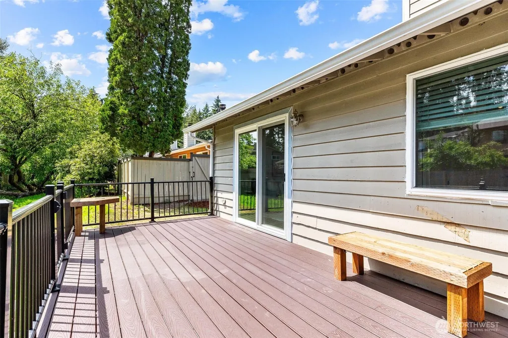 732 126th Avenue NE Bellevue WA 98005