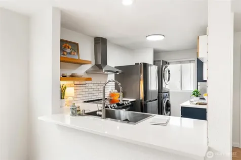 732 126th Avenue NE Bellevue WA 98005