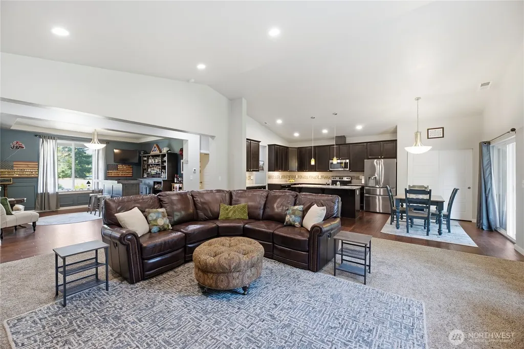 27011 162nd Street E Buckley WA 98321