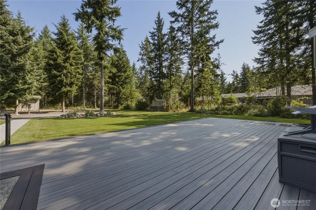 27011 162nd Street E Buckley WA 98321