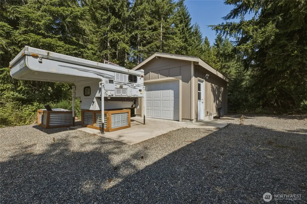 27011 162nd Street E Buckley WA 98321