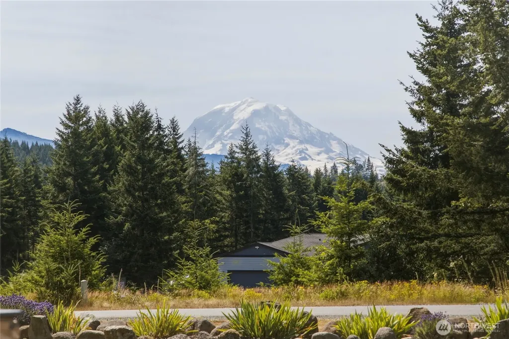 27011 162nd Street E Buckley WA 98321